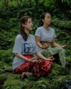 RETREAT YOGA